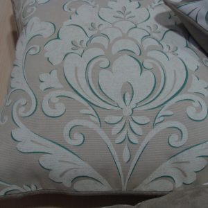Комплект декоративних подушок Lumelle Damask 40х40см 2шт 40х18см 1шт 30х18 см 1шт сірі з бежевим (п_0439)
