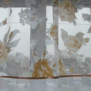 Комплект тюль до підвіконня Lumelle Троянди з рюшею 2шт карниз 250см молочний з помаранчевим малюнком (19_3а)