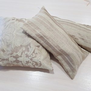 Комплект декоративних подушок Lumelle Damask Line 38х38см 1шт 40х20см 2шт бежеві (п_0221)
