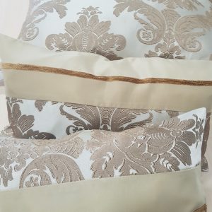 Комплект декоративних подушок Lumelle Damask Line 35х28см 1шт 43х23см 1шт 52х35см 1шт бежеві (п_0475)