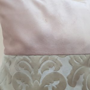 Комплект декоративних подушок Lumelle Damask 33х33см 2шт рожеві з молочним (п_0238)