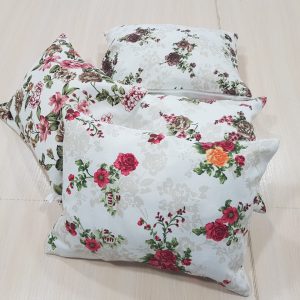 Комплект декоративних подушок Lumelle Rose 32х24см 4шт молочні (п_0361)
