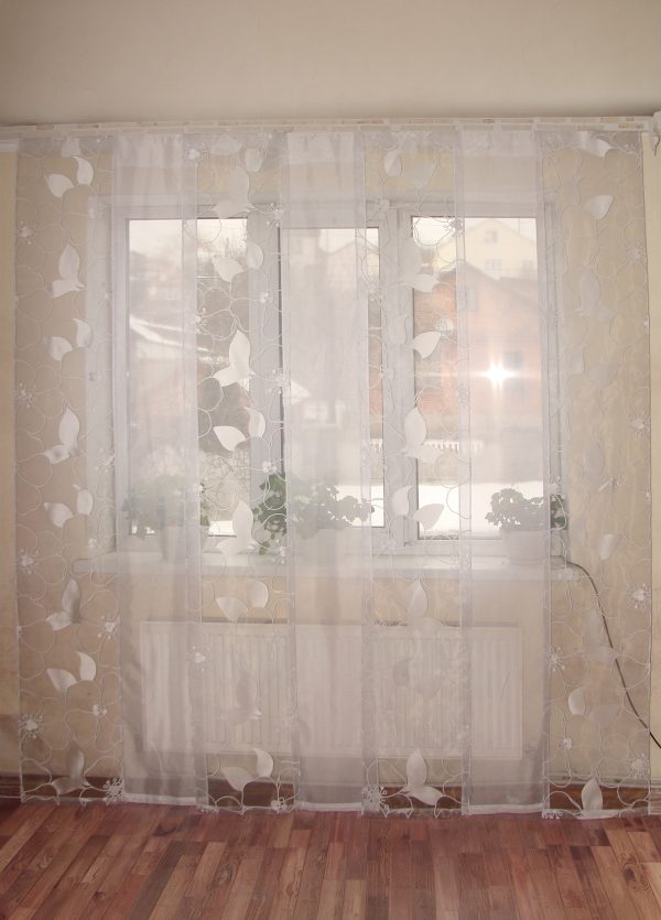 Комплект панельних шторок до підлоги Lumelle Flowers карниз 250см білі (21_6т)