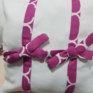 Комплект декоративних подушок Lumelle Hand Made 40х40см 3шт рожевий з молочним (п_0077)