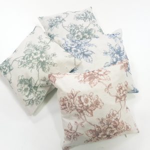 Комплект декоративних подушок Lumelle Rose 30х30см 4шт молочні (п_0106)