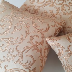 Комплект декоративних подушок Lumelle Вензель 37х37см 1шт 34х34 1шт 33х30см 1шт бежеві із золотистим (п_0118)