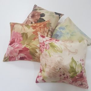 Комплект декоративних подушок Lumelle Flowers Aquarelle 30х30см 4шт кольорові (п_0109а)