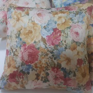 Комплект декоративних подушок Lumelle Flowers Aquarelle 30х30см 4шт різнокольорові (п_0110а)