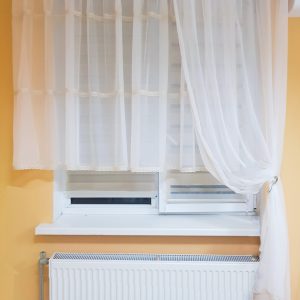 Комплект тюль та шторка до підвіконня Lumelle Ажур 200см  кремовий (72к)