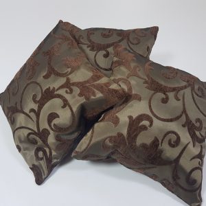 Комплект декоративних подушок Lumelle Classic Вензель, коричневі 33х33см 3шт (п_0193)