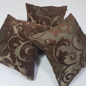 Комплект декоративних подушок Lumelle Classic Вензель, коричневі 33х33см 3шт (п_0193)