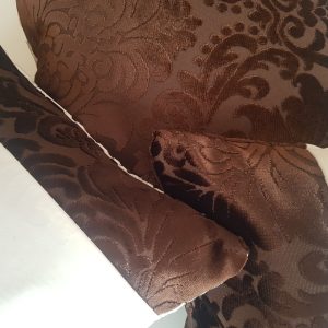 Комплект декоративних подушок Lumelle Damask 44х44см 2шт 44х26см 1шт венге і молочний (п_0055)
