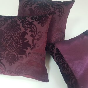 Комплект декоративних подушок вишневі Lumelle Damask 44х44см 2шт 39х39см 1шт сливові (п_0096)