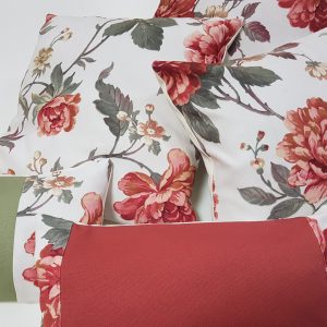 Комплект декоративних подушок Lumelle Flowers 38х38см 2шт 32х32см 1шт 35х20см 1шт 33х20см 1шт молочний (п_0599)