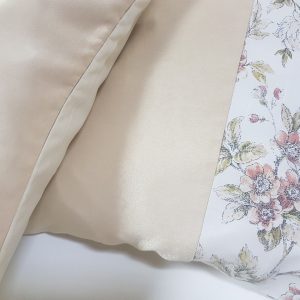 Комплект декоративних подушок Lumelle Flowers 40х40см 2шт велюр бежевий і молочний (п_0606)