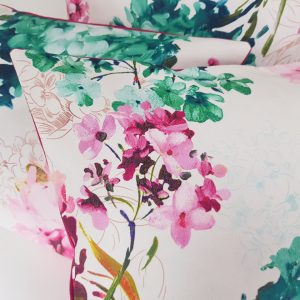 Комплект декоративних подушок Lumelle Flowers Aquarelle 45х35см 3шт молочні з рожевим і бірюзовим (п_0629)