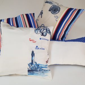 Комплект декоративних подушок Lumelle Морська тема 40х40см 3шт 35х25см 1шт молочні з синім (п_0639)