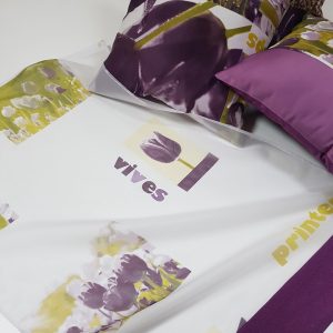 Комплект декоративних подушок Lumelle Flowers Abstract 37х37см 2шт 37х30см 1шт фіолетивий  (п_0665)
