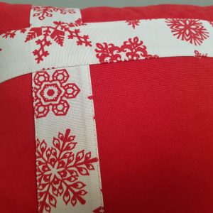 Комплект декоративних подушок Lumelle Snow 40х40см 2шт червоні (п_0670)