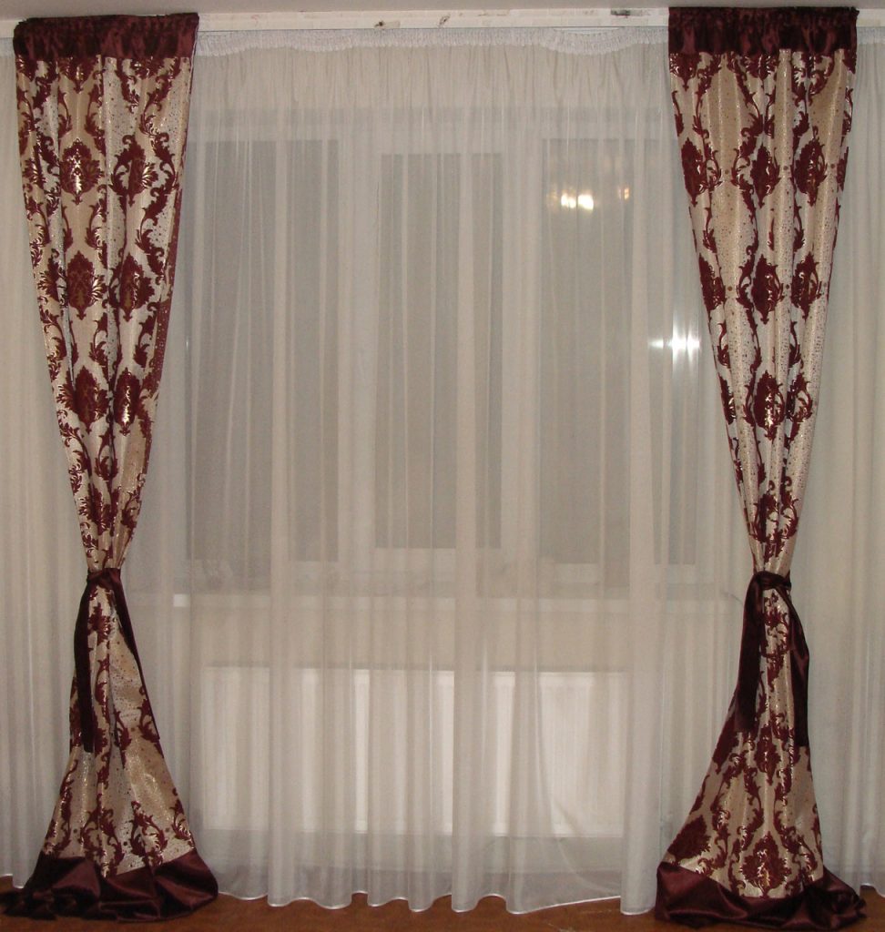 Комплект штор Lumelle Damask 2шт 100х270см Бордовий з бежевим (14ш)