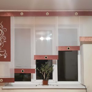 Комплект панельних фіранок з жорсткою смужкою Lumelle Чашечка кави 6шт карниз 250см молочний з теракотовим (26_3п)
