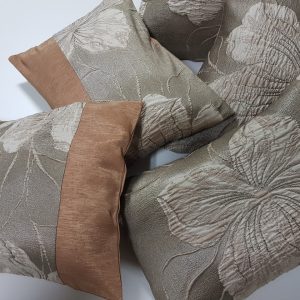 Комплект декоративних подушок Lumelle Flowers 40х40см 2шт 40х30см 1шт 40х25см 1шт 33х28см 1шт оливковий (п_0685)
