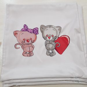 Декоративна подушка Lumelle «Закохані котики» 35×35 см, молочно-рожева (па_12)