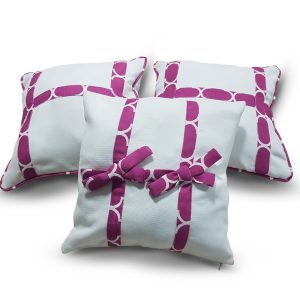 Комплект декоративних подушок Lumelle Hand Made 40х40см 3шт рожевий з молочним (п_0077)