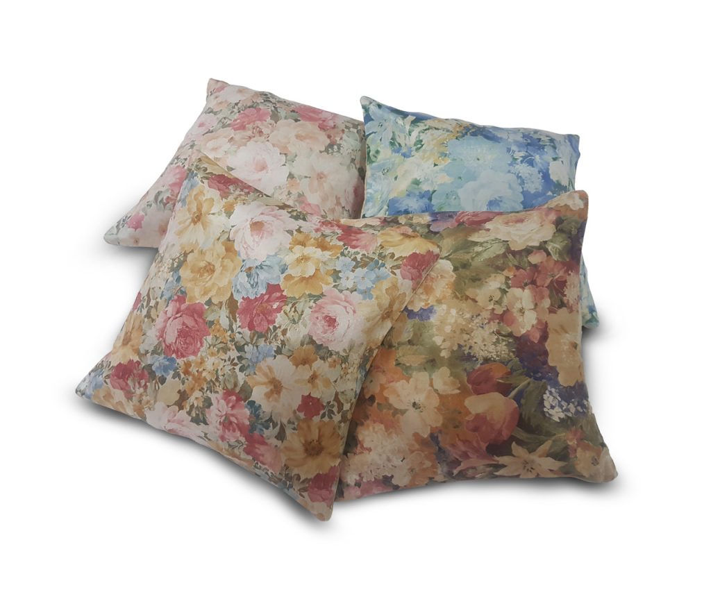 Комплект декоративних подушок Lumelle Flowers Aquarelle 30х30см 4шт різнокольорові (п_0110а)