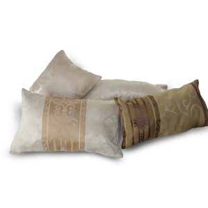 Комплект декоративних подушок Lumelle Combi 40х20см 2шт 40х25см 1шт 30х30см 1шт молочні з коричневим (п_0339)