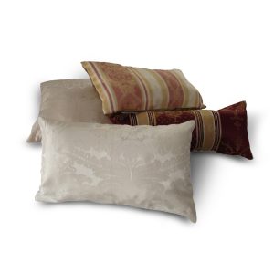 Комплект декоративних подушок Lumelle Combi 40х20см 2шт 40х25см 1шт 30х30см 1шт молочні з коричневим (п_0339)