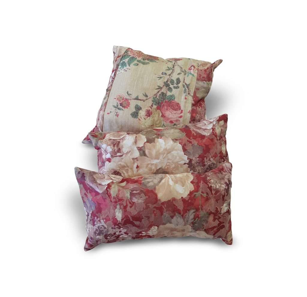 Комплект декоративних подушок Lumelle Flowers 35х35см 1шт 25х30см 2шт Теракотовий (п_0388)