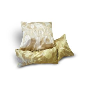 Комплект декоративних подушок Lumelle Venzel 40х40см 1шт 25х18см 1шт 40х17см 1шт бежеві (п_0451)
