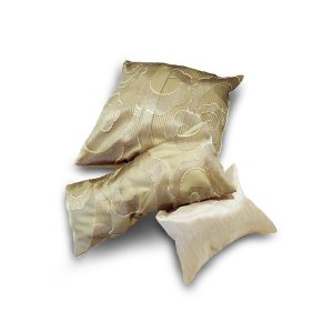 Комплект декоративних подушок Lumelle Venzel 40х40см 1шт 25х18см 1шт 40х17см 1шт бежеві (п_0451)
