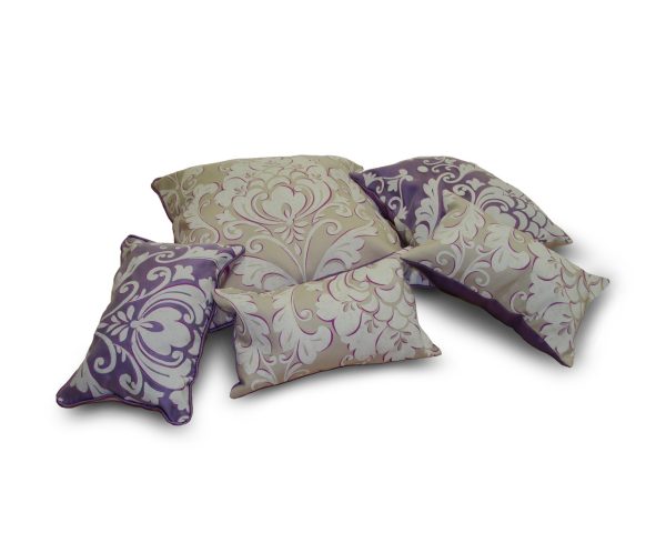 Комплект декоративних подушок Lumelle Damask 30х30см 1шт 42х42 1шт 30х18см 3шт Фіолетові та Пісочні (п_0458)