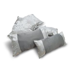 Комплект декоративних подушок Lumelle Damask 40х40см 2шт 53х27см 1шт 42х20см 2шт молочні з сірим (п_0525)