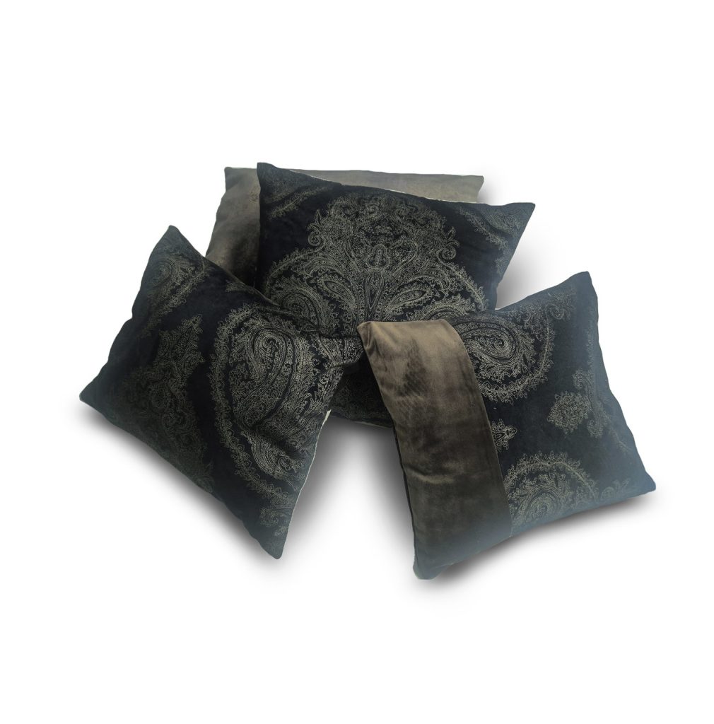 Комплект декоративних подушок Lumelle Damask 4шт чорний з бежевим (_0703)