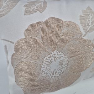 Комплект декоративних подушок Lumelle Flowers 2шт 52х30см бежеві із золотистою квіткою (п_0756)