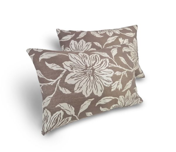 Комплект декоративних подушок Lumelle Flowers 50х32см 2шт коричневий з молочним (п_0758)