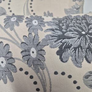 Комплект декоративних подушок Lumelle Flowers 45х32 см 3шт, сіро-бежевий (п_0780)
