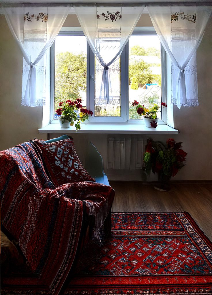 Комплект панельних фіранок Lumelle Rose 9шт карниз 280см білий (22_3п)