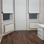 Римські штори в кабінеті