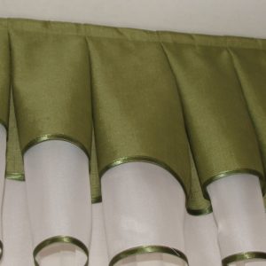 Ламбрекен Lumelle Хвиля карниз 250см зелений с кремовим (62_1_2,5м)