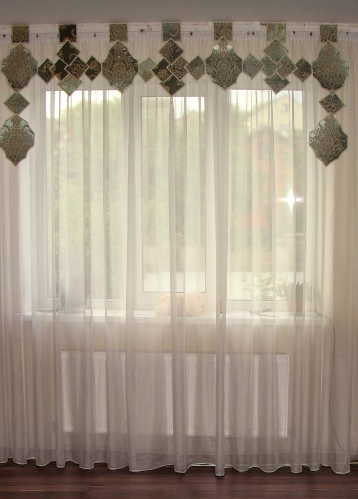 Жорсткий ламбрекен Lumelle Damask «Коронки», 2 м, зелений (5_4ж)