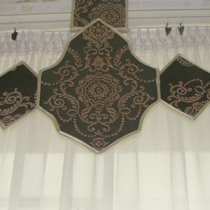Жорсткий ламбрекен Lumelle Damask «Коронки», 2 м, зелений (5_4ж)