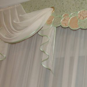 Жорсткий ламбрекен Lumelle Смайл 250см бірюзовий з салатовим (26ж)