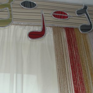Жорсткий ламбрекен Lumelle Ноти 2м різнокольоровий (84ж)
