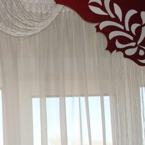 Жорсткий ламбрекен Lumelle Ажур 1,5м бордовий з молочним (122_6ж)