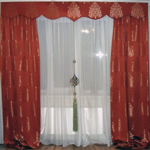 Жорсткий ламбрекен Lumelle Damask зі шторами на карниз 250см теракотовий (140_2ж)