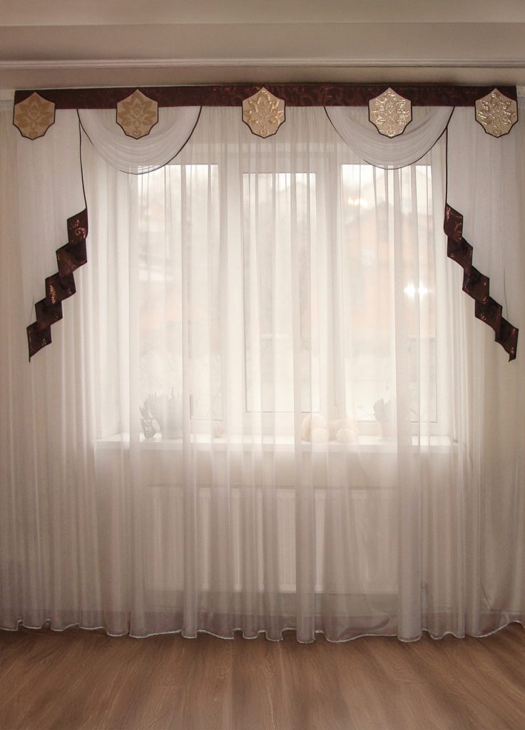 Жорсткий ламбрекен Lumele Damask 250см шоколадний з бежевим (141_5ж)
